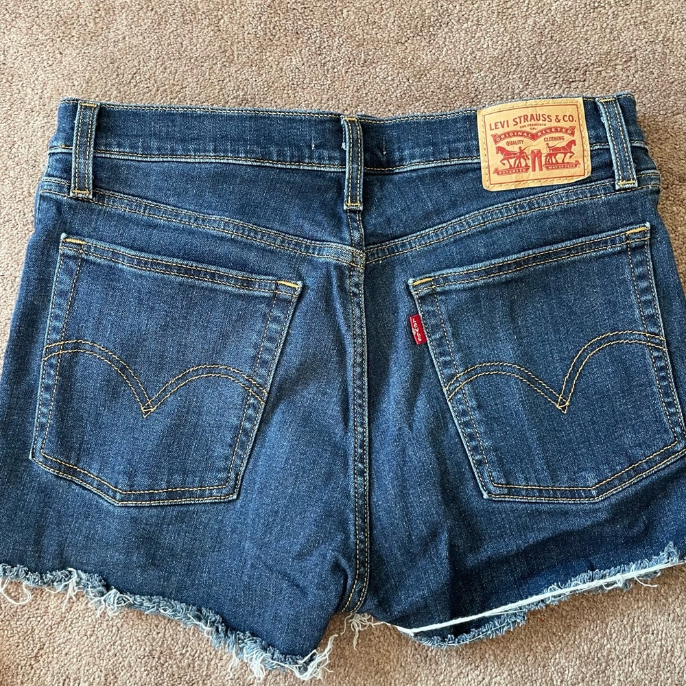 Levi’s shorts